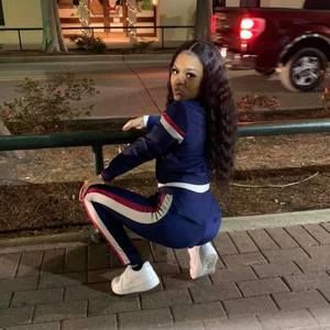 Meet your Posher, Lex